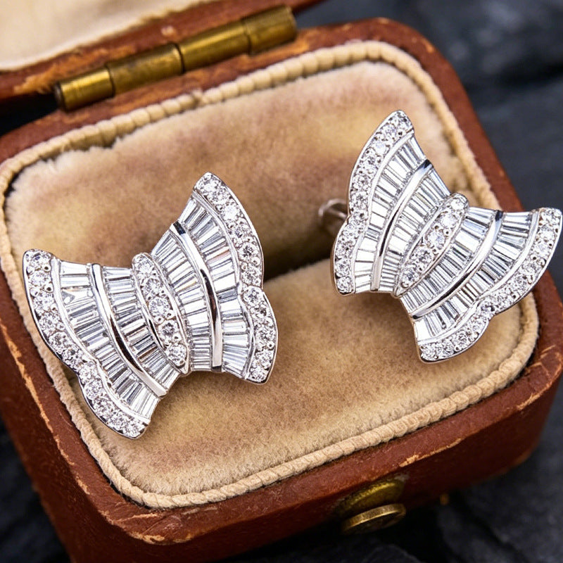 Elegante Ohrringe mit Schmetterling und Schleife | LuxeStyle