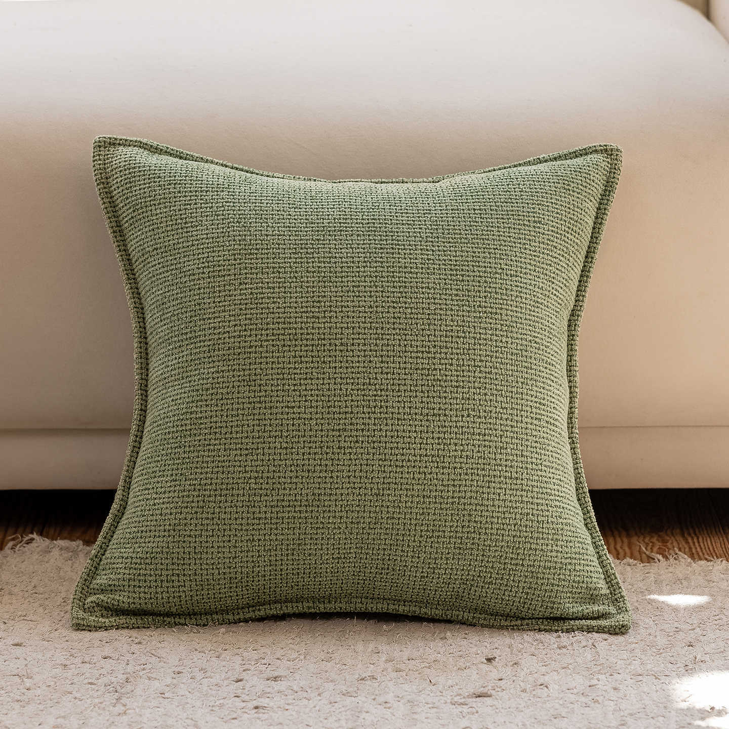 Grüner Sofa-Kissen in Pflanzen-Optik