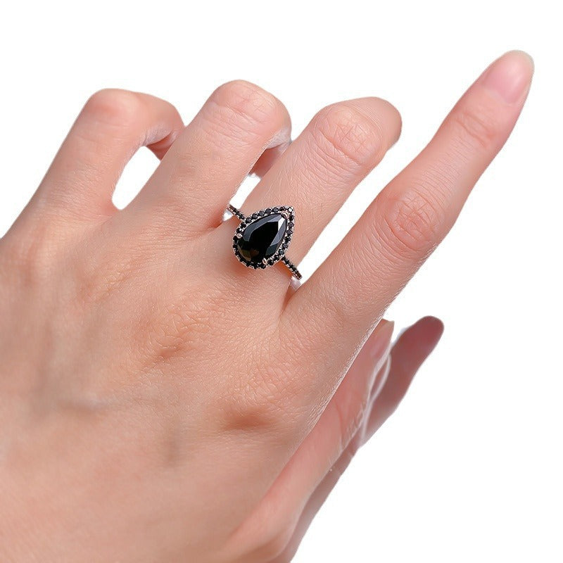 Birnenförmiger Zirkon-Ring – Bild 2 | LuxeStyle