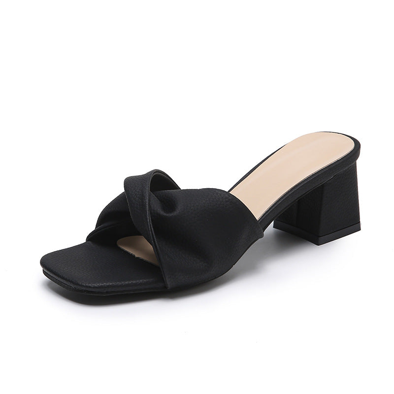 Elegante Slip-ons mit Plissee-Blockabsatz