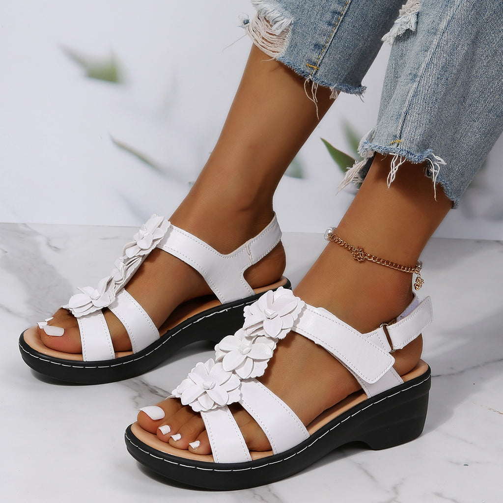 Fishmouth Sandalen mit hohlen Keilen – Mehrfarbig – Bild 5 | LuxeStyle