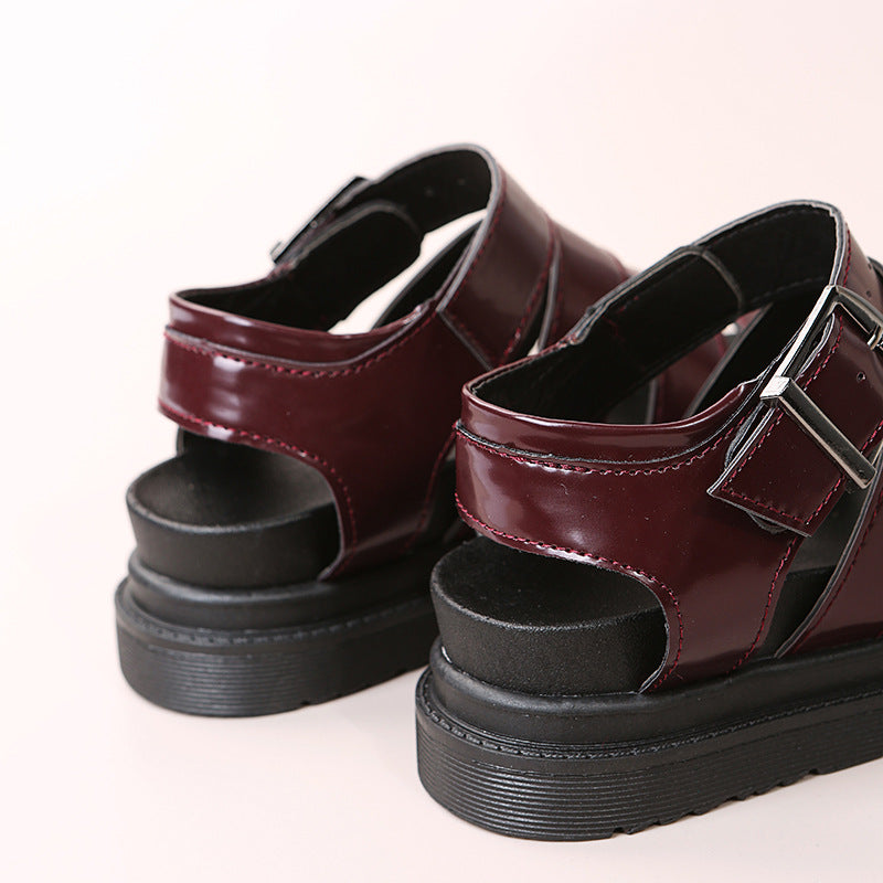 Römer Sandalen mit offener Spitze und Schnalle – Bild 7 | LuxeStyle