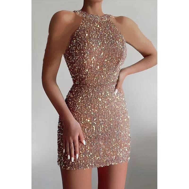 Pailletten-Kleid mit Neckholder und Quasten