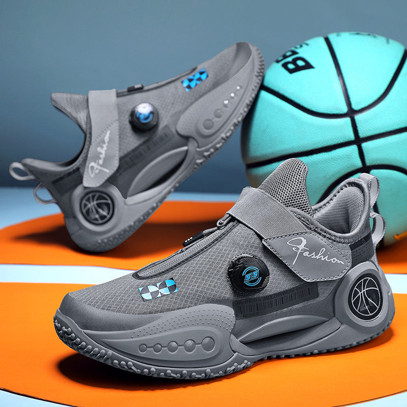 Trendy Knob Sneaker