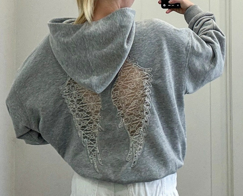 Sweatshirt mit Spitze und Flügel-Stickerei
