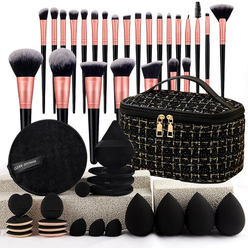 47-teilig Beauty-Set mit Pinsel & Täschchen