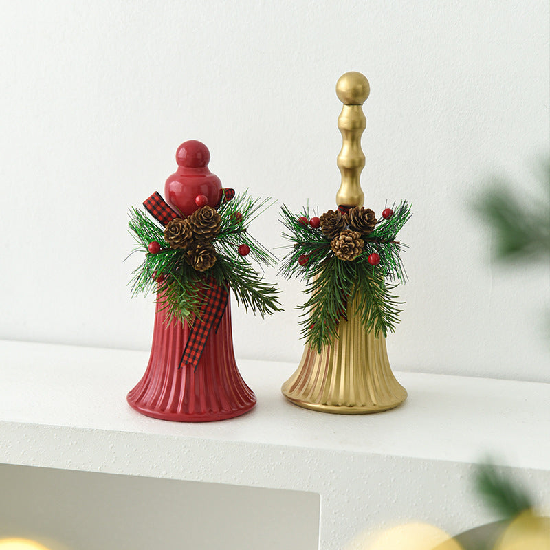 Goldene und rote Metallkugeln für Weihnachtsdeko – Bild 8 | LuxeStyle