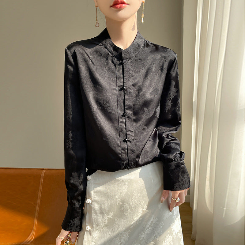 Damen-Shirt mit Mandarinenkragen und Knopfleiste – Bild 3 | LuxeStyle