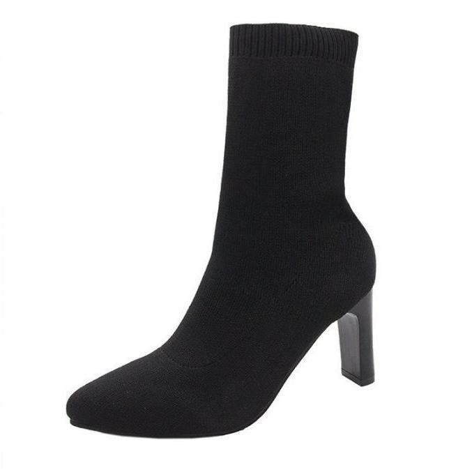 Elastische Stiefeletten mit Chunky-Heel und Karree-Spitze