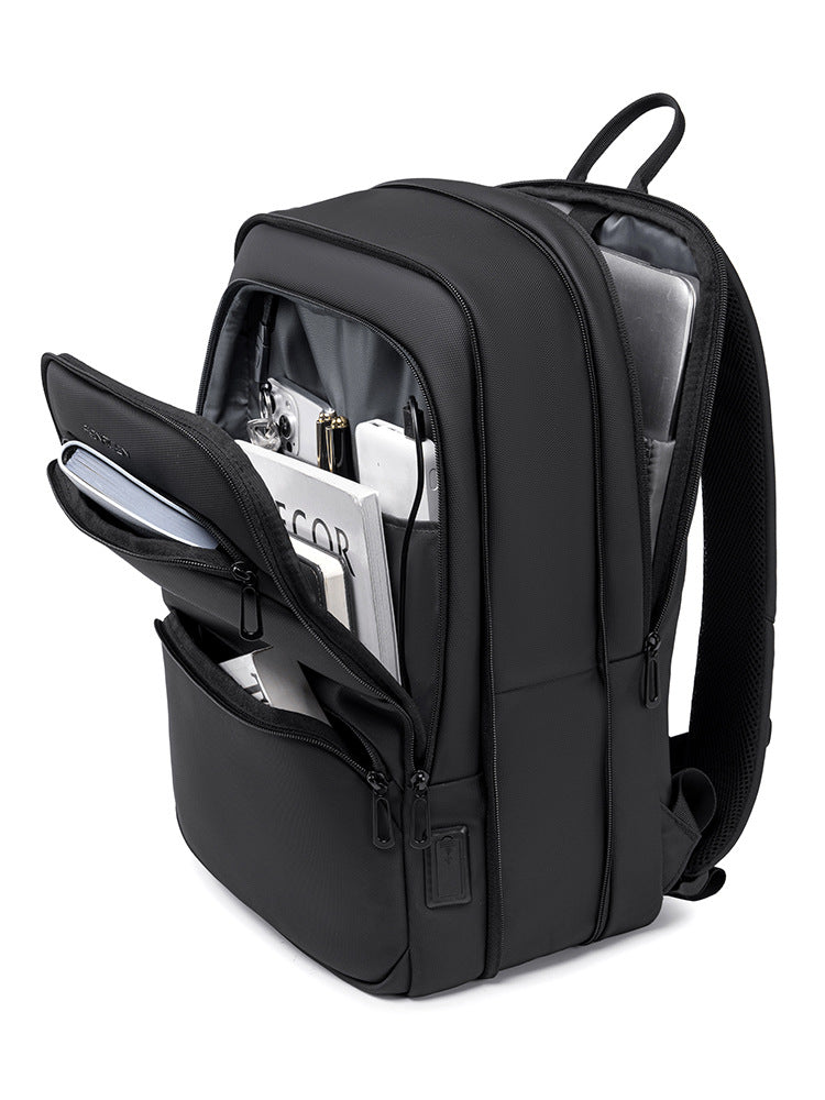 Leichter Herrenrucksack für Alltag – Bild 3 | LuxeStyle