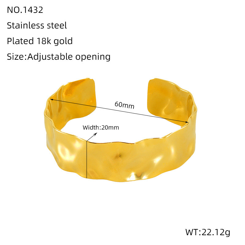 Titan-Armband