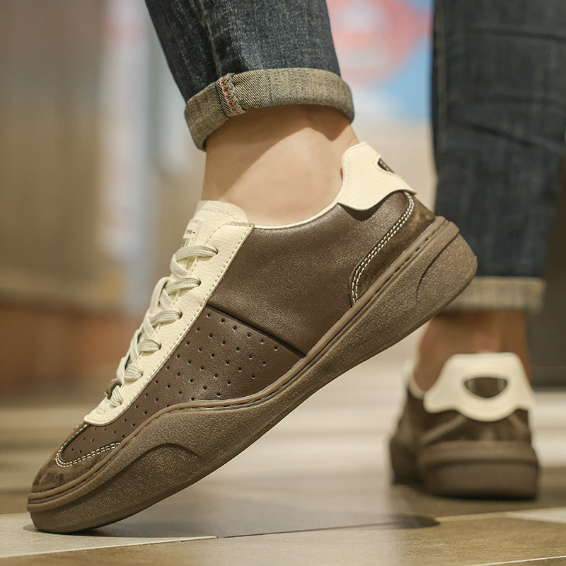 Leder-Plateau-Sneaker mit Kontrastnaht