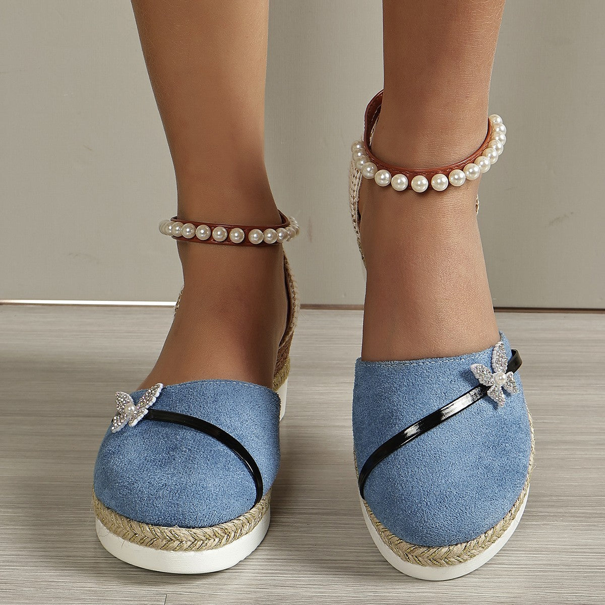 Espadrille-Sandalen mit Keilabsatz – Bild 4 | LuxeStyle