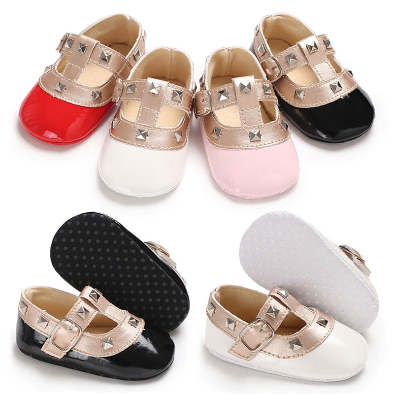 Tanzprinzessin-Schuhe mit Nieten – Bild 18 | LuxeStyle