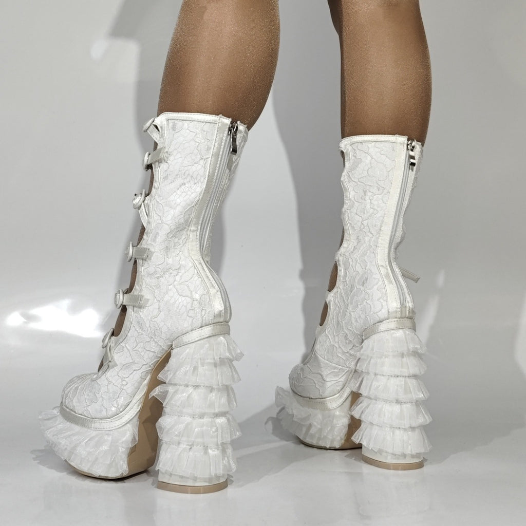 Overknee-Stiefel mit Chunky-Heel und Plateau