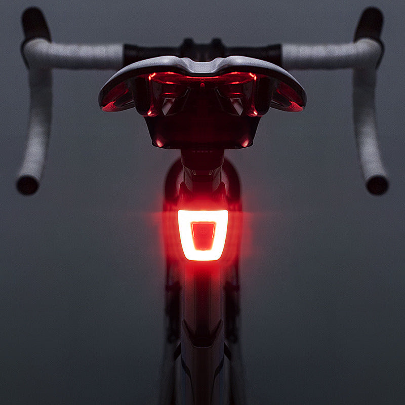 USB Lade-Rücklicht für Velo – Bild 1 | LuxeStyle