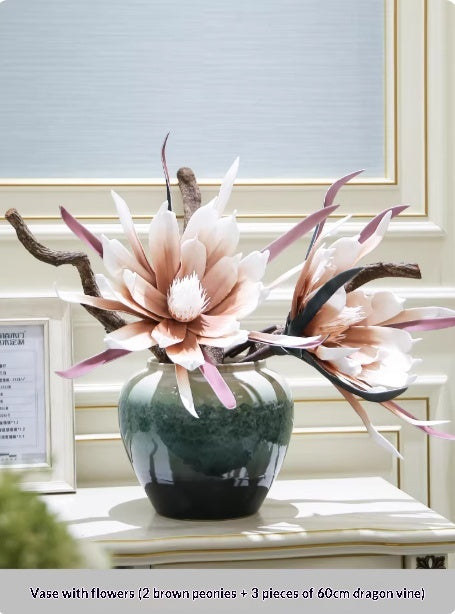 Keramikvase mit Kunstblumen und Dekoration – Bild 2 | LuxeStyle