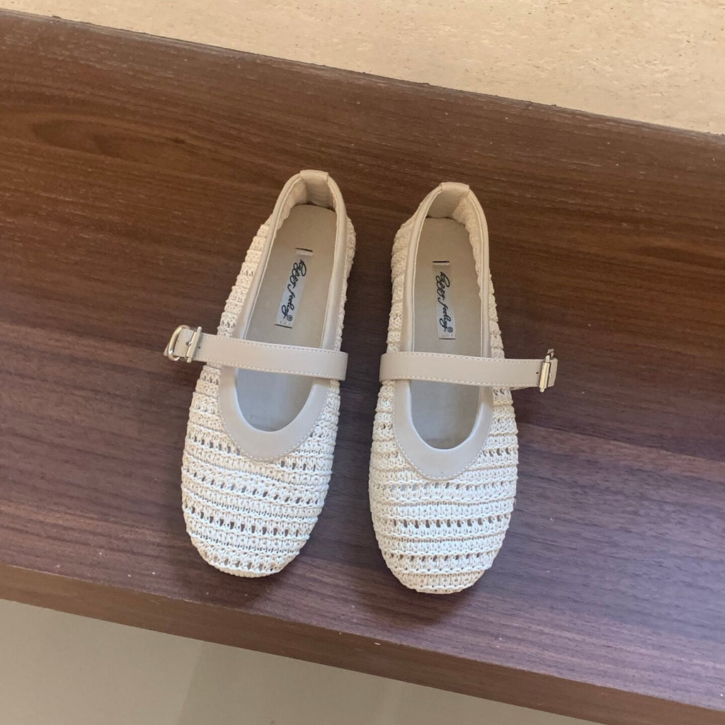 Retro-Balletflats mit Hohlprägung