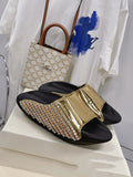 Bequeme Zehensteg-Sandalen mit dicker Sohle – Bild 15 | LuxeStyle