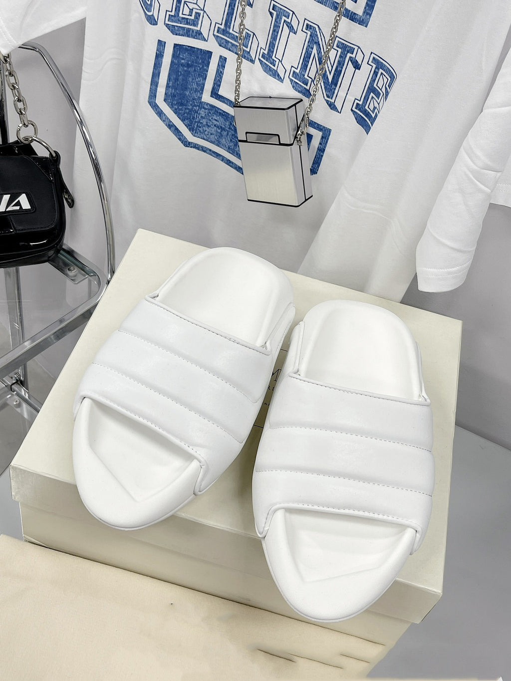 Bequeme Zehensteg-Sandalen mit dicker Sohle – Bild 6 | LuxeStyle