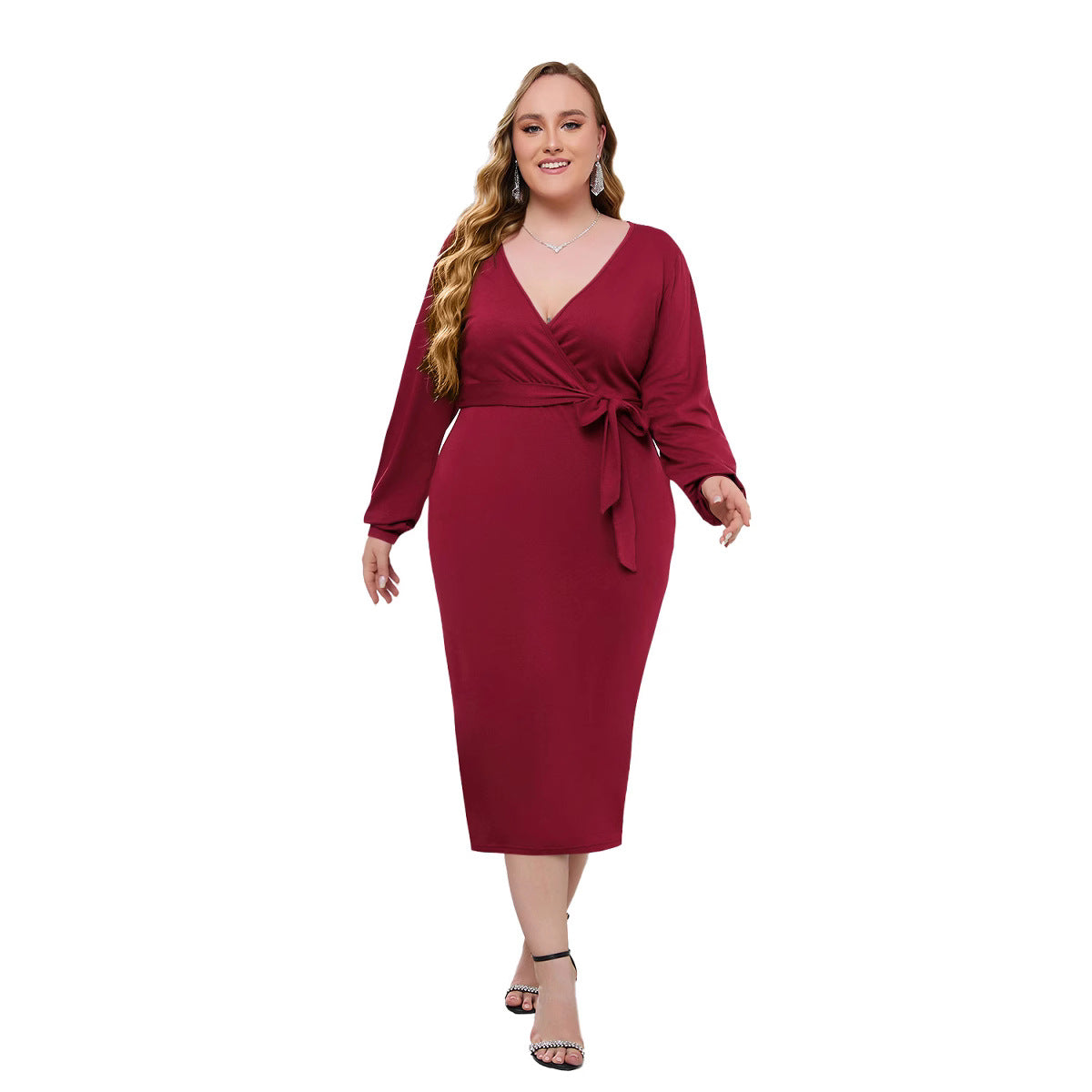 Langes Kleid mit V-Ausschnitt und Bindegürtel – Bild 9 | LuxeStyle