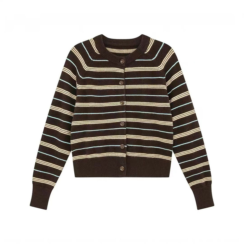 Eleganter Strickpullover mit Farbstreifen