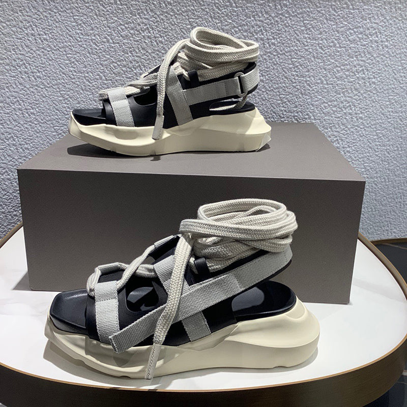 Quadratische Zehen Sandalen mit Kreuzriemen – Bild 4 | LuxeStyle