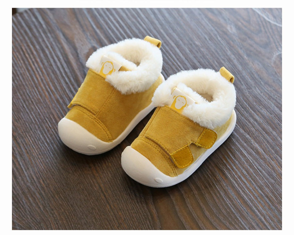 Velours-Schuhe für Kleinkinder – Bild 16 | LuxeStyle