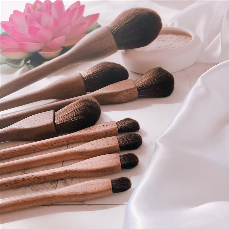 Make-up Pinselset mit Echtholzgriff