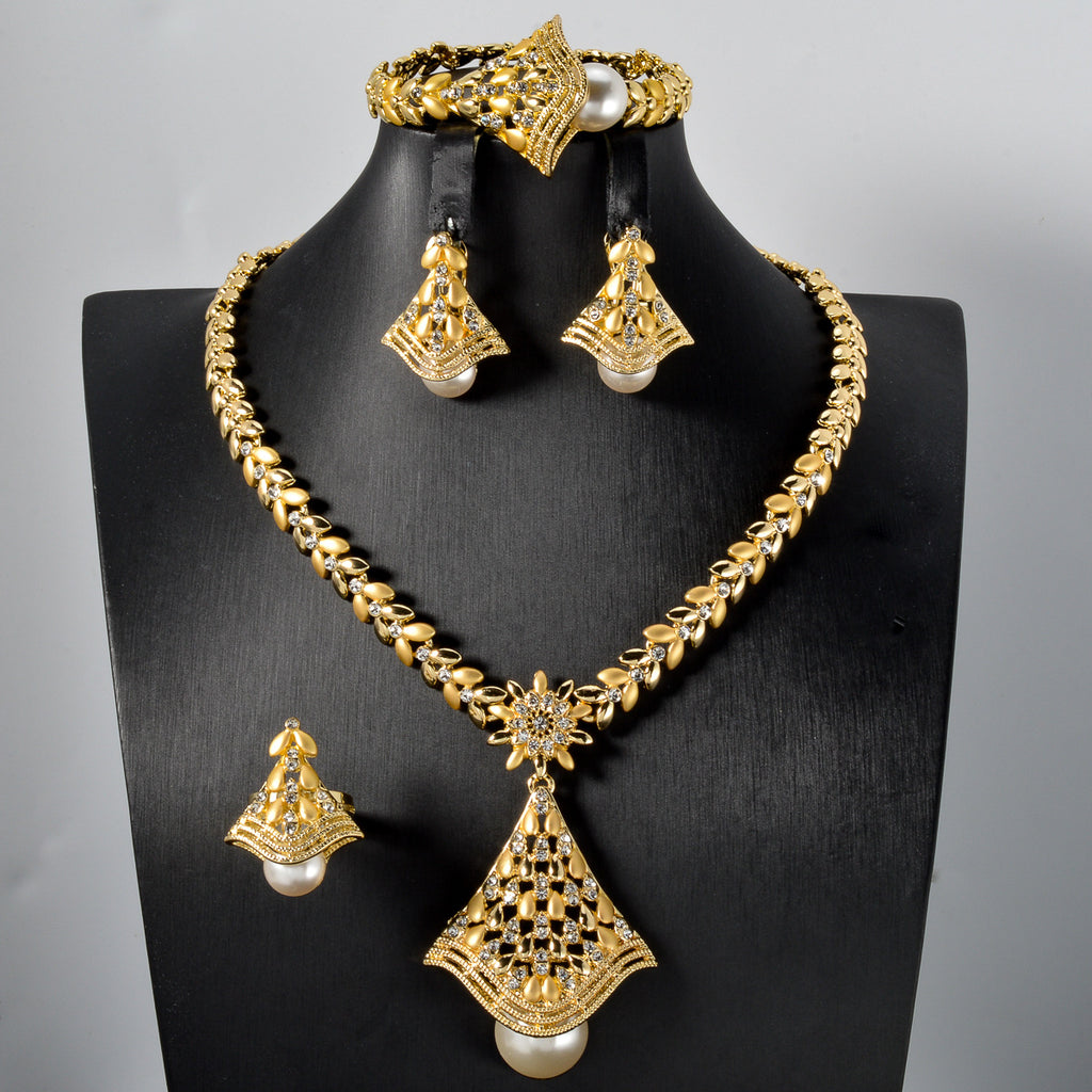 Vergoldete Halskette «Blatt» · 18k Gold-Optik