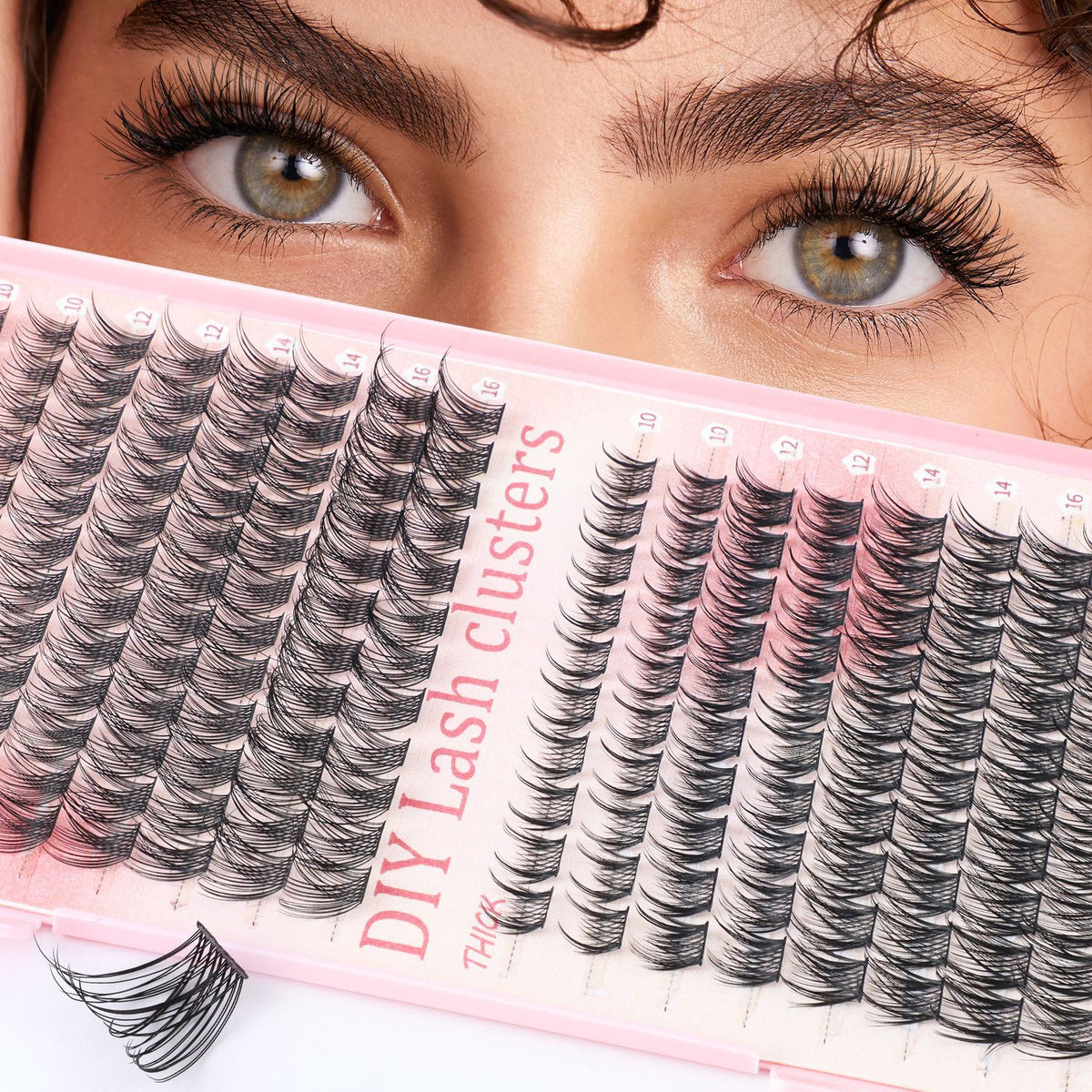 Einzelne, farbige Wimpern zum selber ankleben – Bild 3 | LuxeStyle