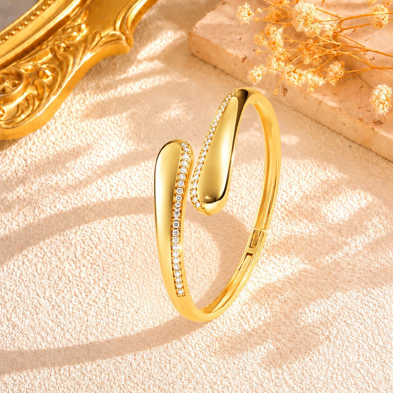 Filigranes Strass-Armband im Influencer-Stil