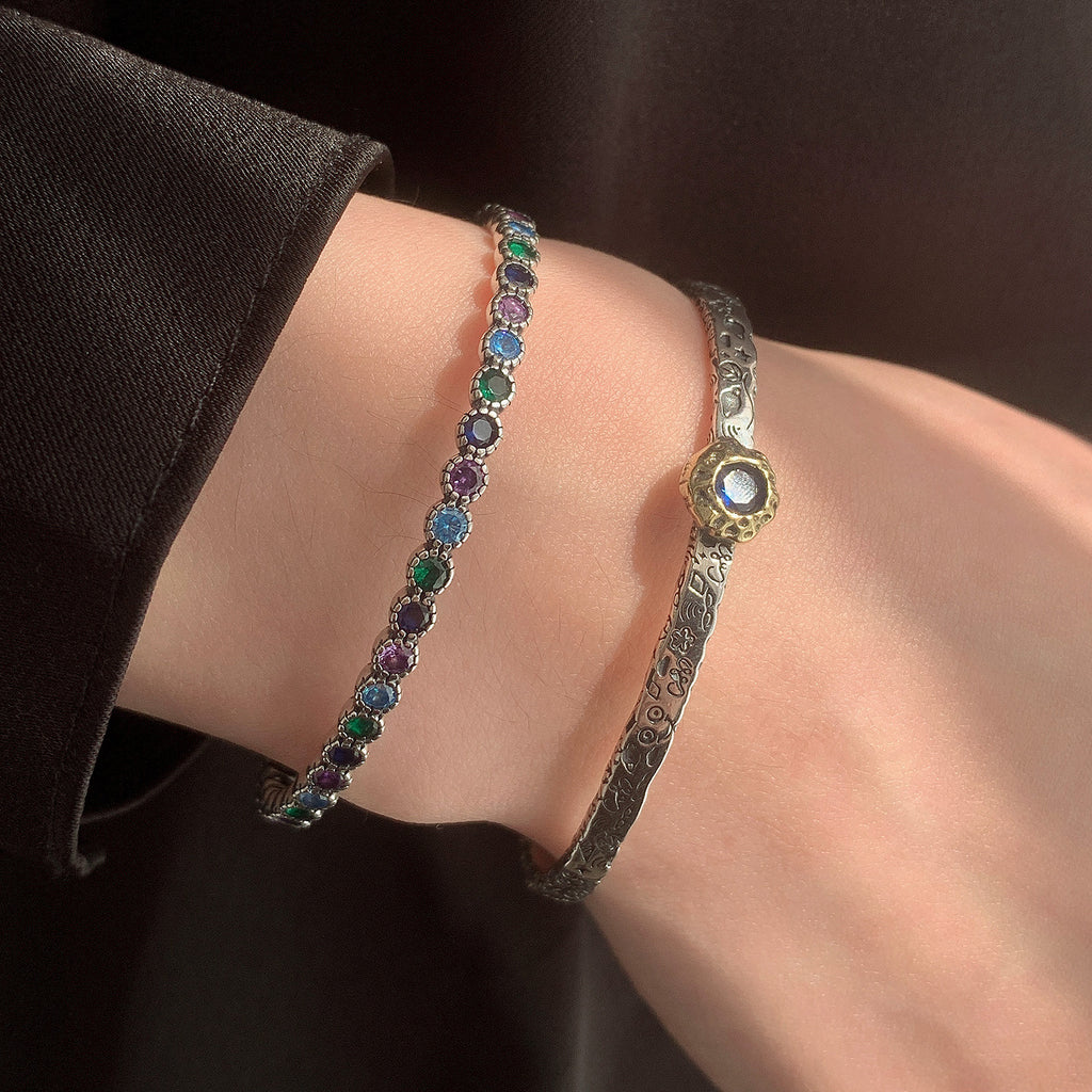 Geometrisches Zirkon-Armband im Retro-Stil – Bild 4 | LuxeStyle