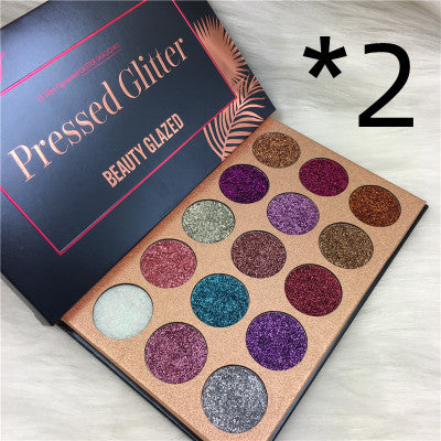 Lidschatten-Palette mit 15 Farben | LuxeStyle