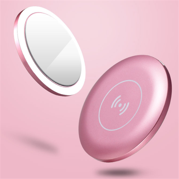 Smart Make-up Spiegel mit Ladestation – Bild 5 | LuxeStyle