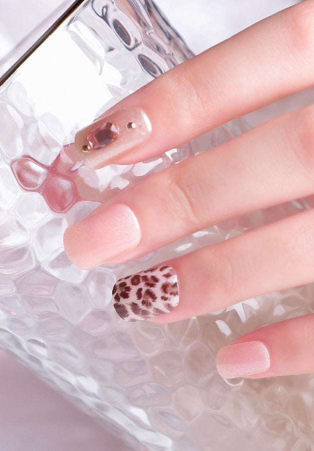 Press On Nails Leopard-Print mit Glitzer