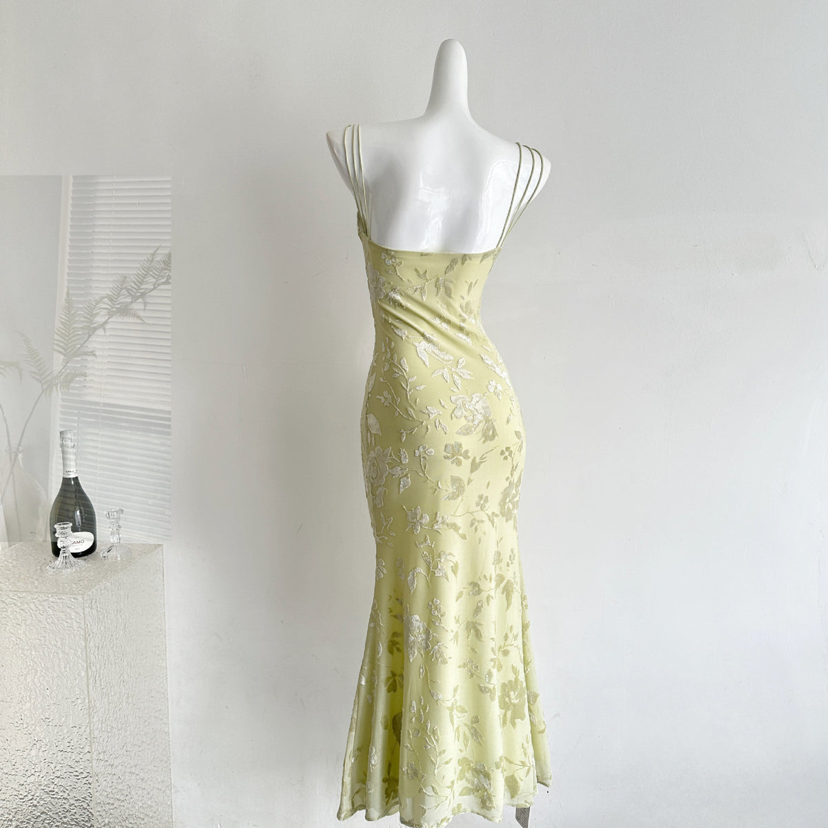 Trägerloses Tüllkleid im französischen Stil | LuxeStyle