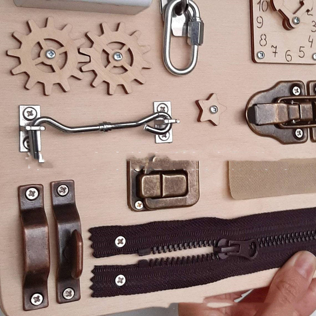 Holz Busyboard für Kinder – Bild 4 | LuxeStyle