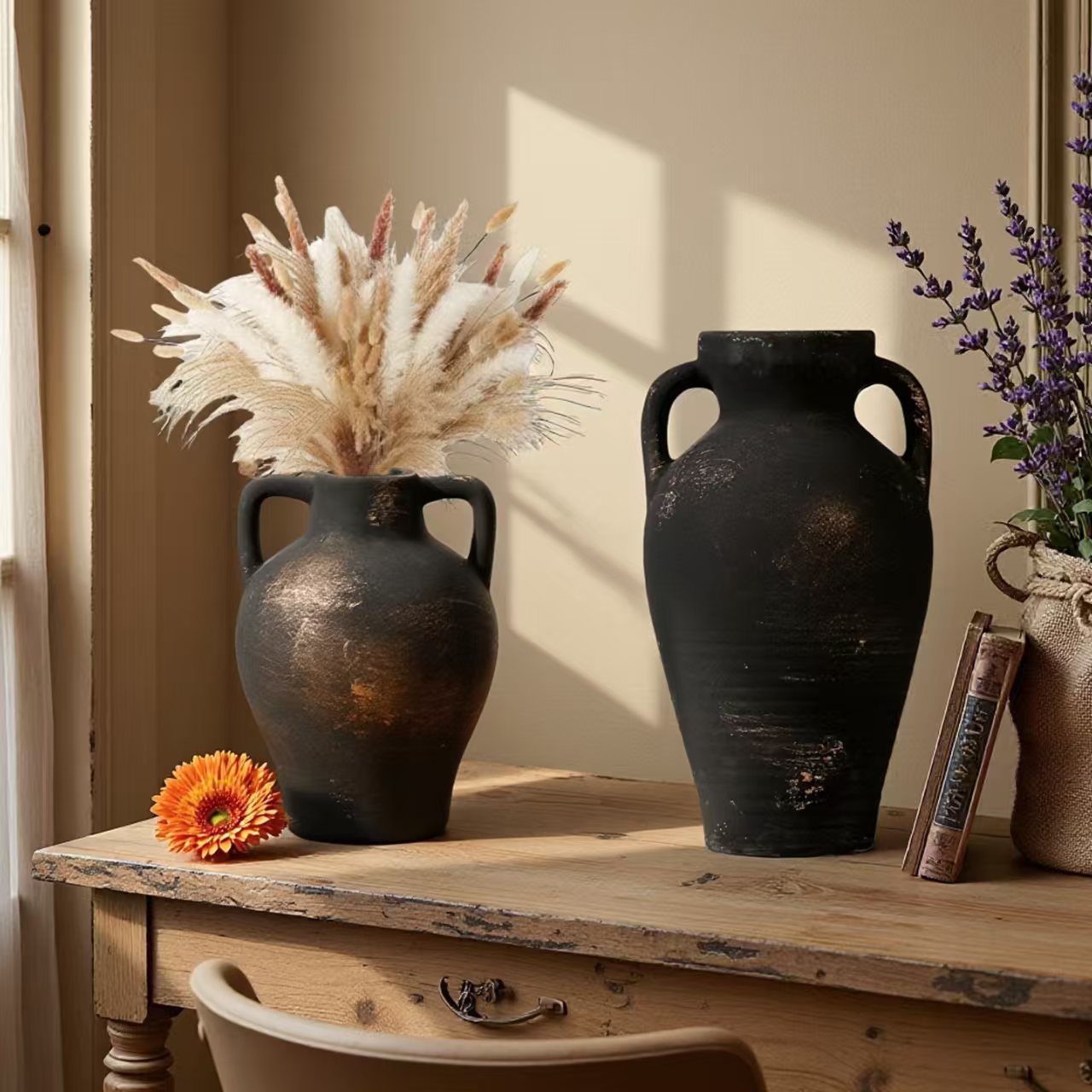 Vintage-Keramikvase mit französischem Landhausstil