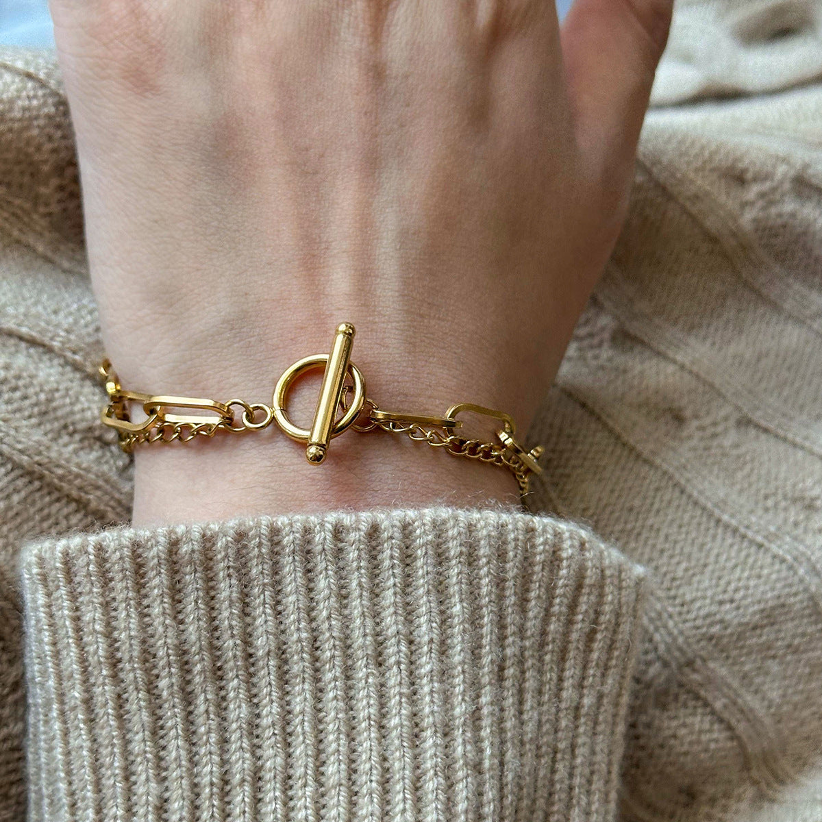 Doppelarmband für Frauen mit OT-Verschluss – Bild 4 | LuxeStyle