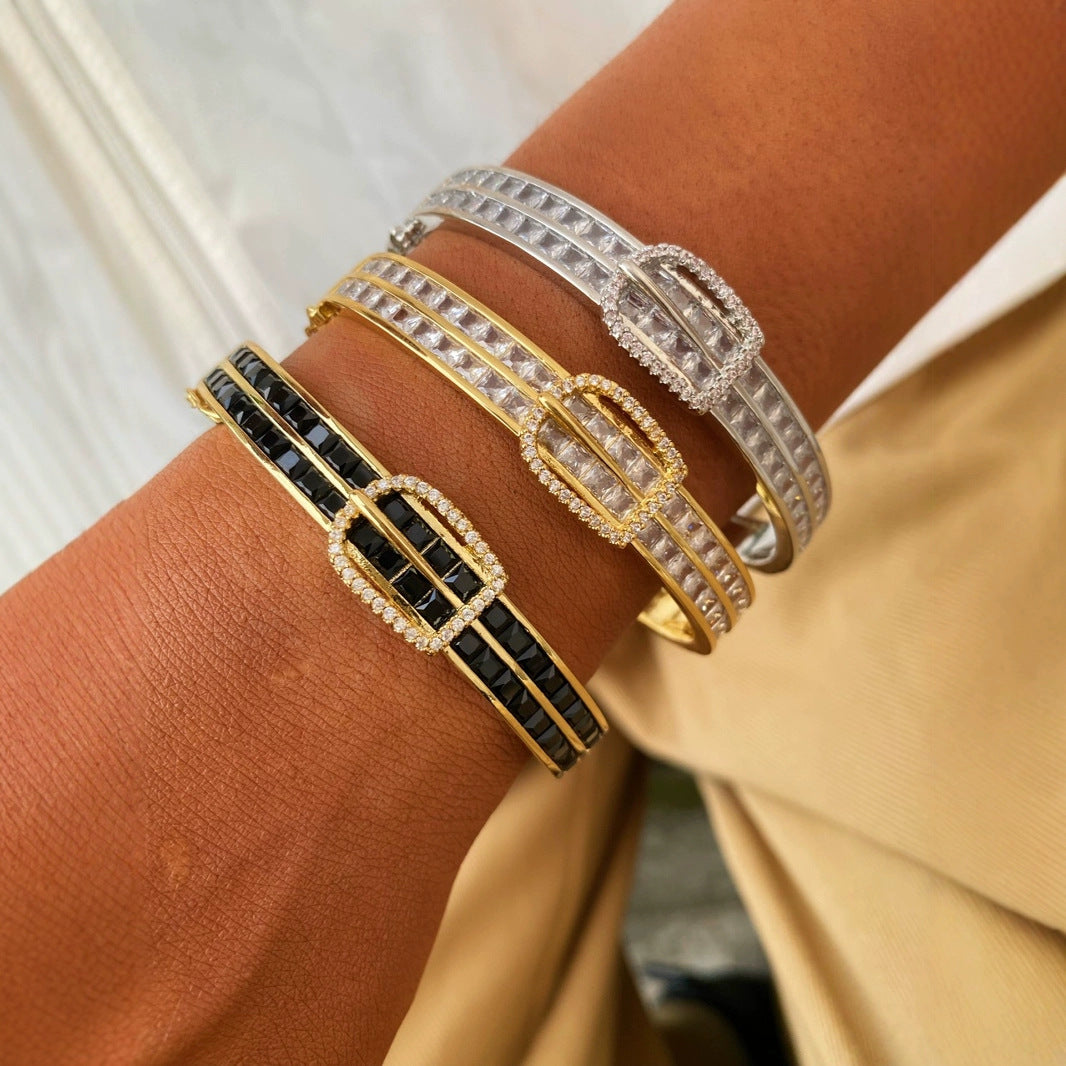 Armband mit Zirkonia und Hufeisen-Schnalle – Bild 5 | LuxeStyle