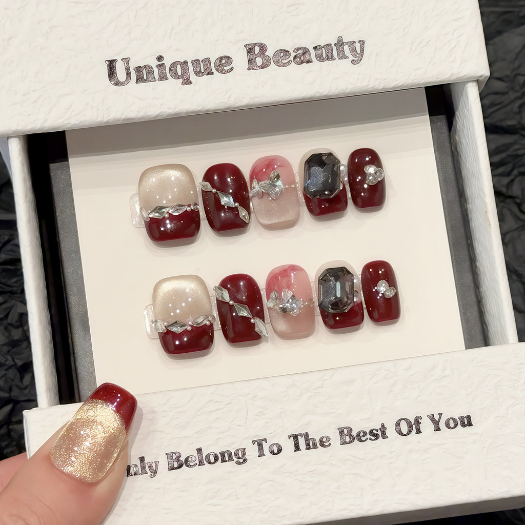 Rotes Cat's Eye Nagelset zum Aufkleben – Bild 2 | LuxeStyle
