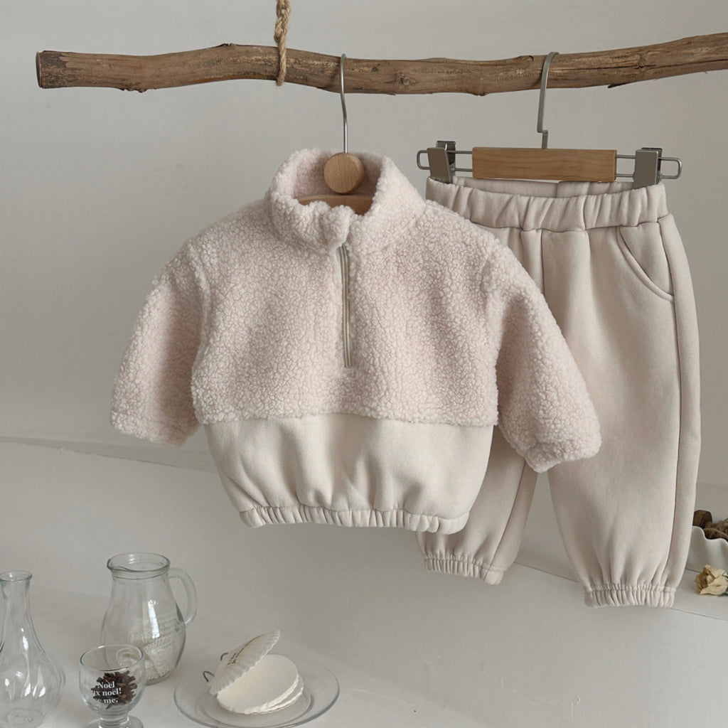 Baby Lammwoll Pullover mit Stehkragen – Bild 5 | LuxeStyle