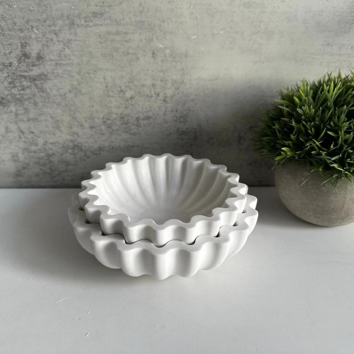 Silikonform für unregelmässige Kerzenschale – Bild 1 | LuxeStyle