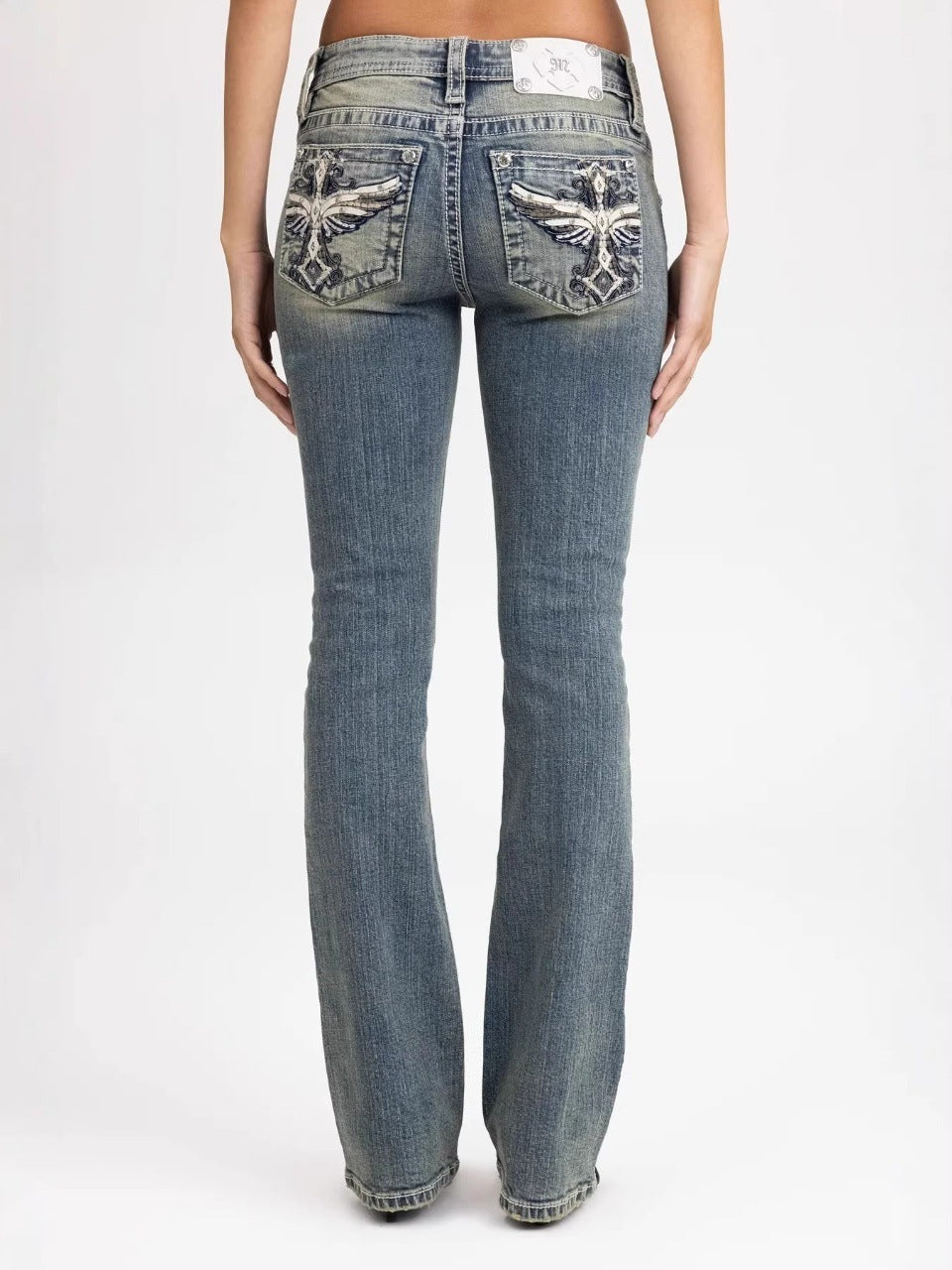 Retro Jeans mit Flügel-Stickerei & Strass
