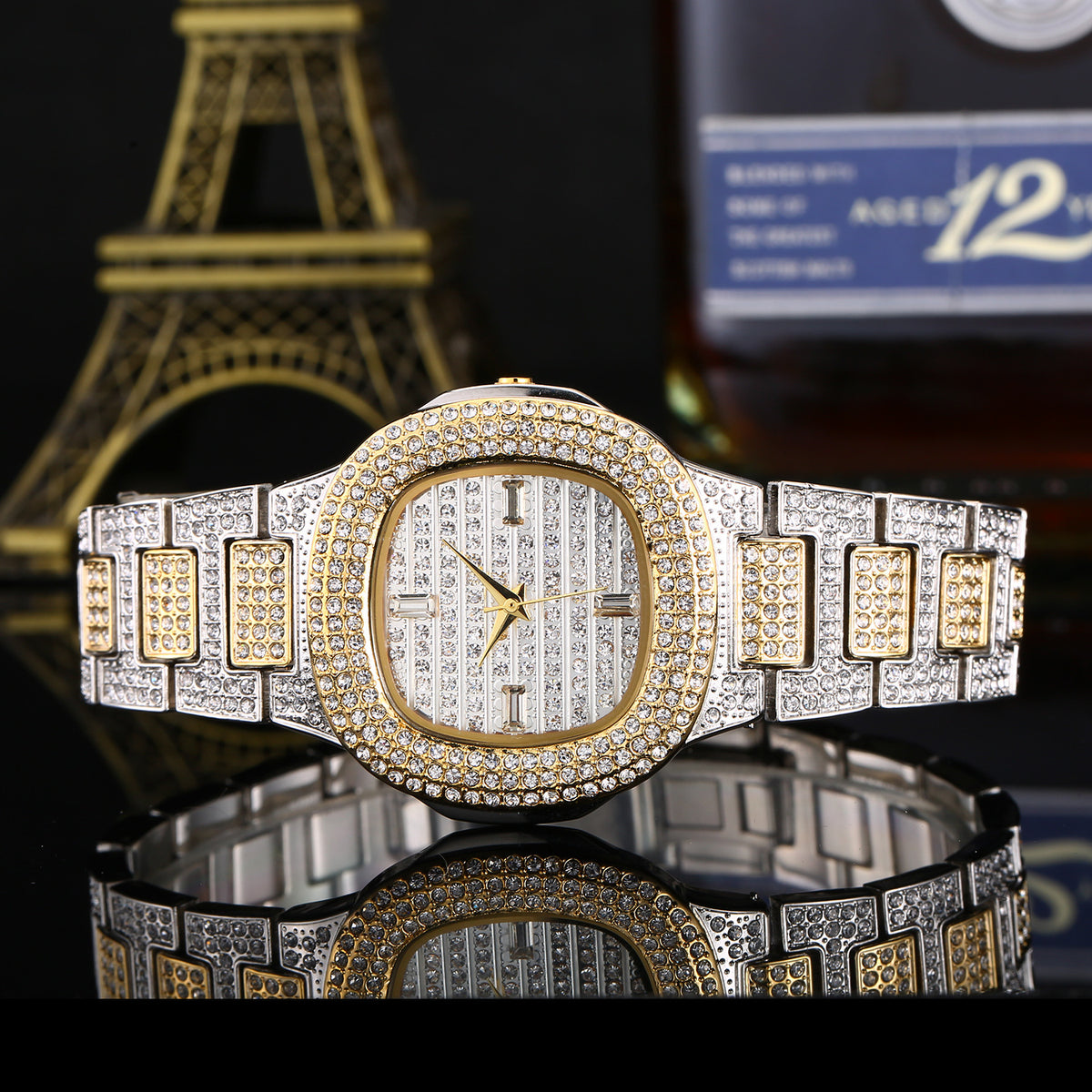 Wasserdichte Damenuhr mit Metallarmband – Bild 4 | LuxeStyle