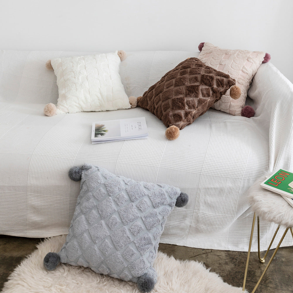 Plüsch-Sofakissen mit Pompon – Bild 6 | LuxeStyle