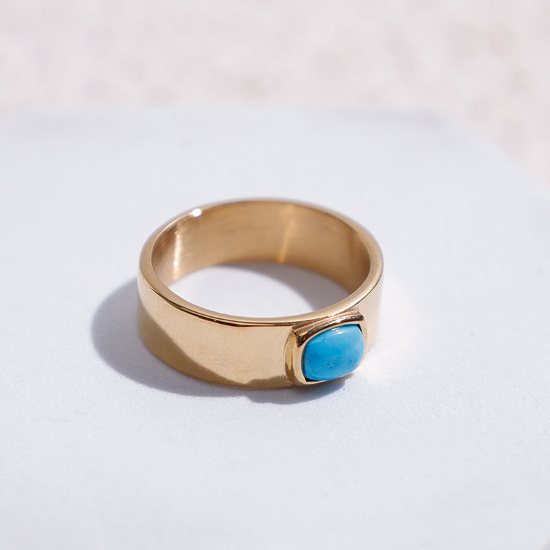Eleganter Retro-Ring aus Edelstahl