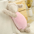 Kuschelschaaf aus Baby-Schafwolle – Bild 4 | LuxeStyle
