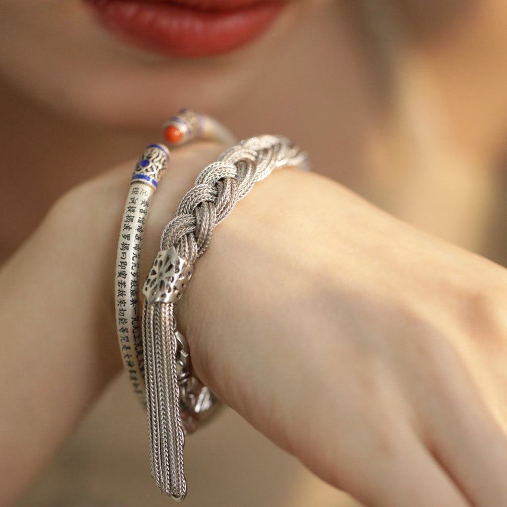 Retro Dreadlock Armband mit Quaste – Bild 4 | LuxeStyle
